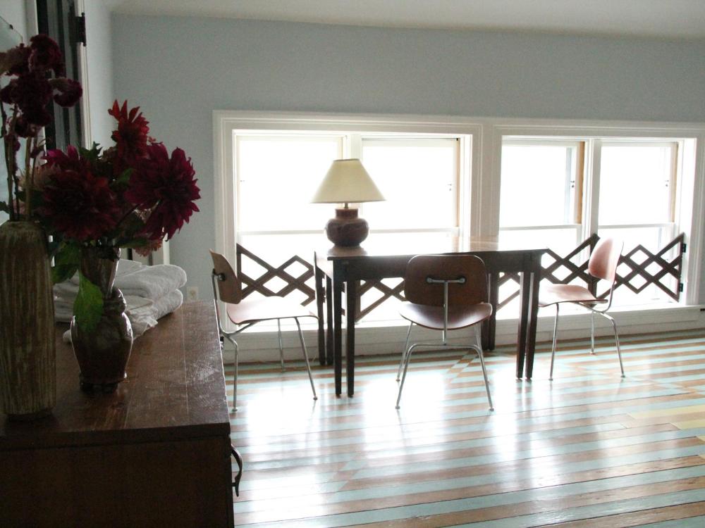 Triple Room with Private External Bathroom interior
